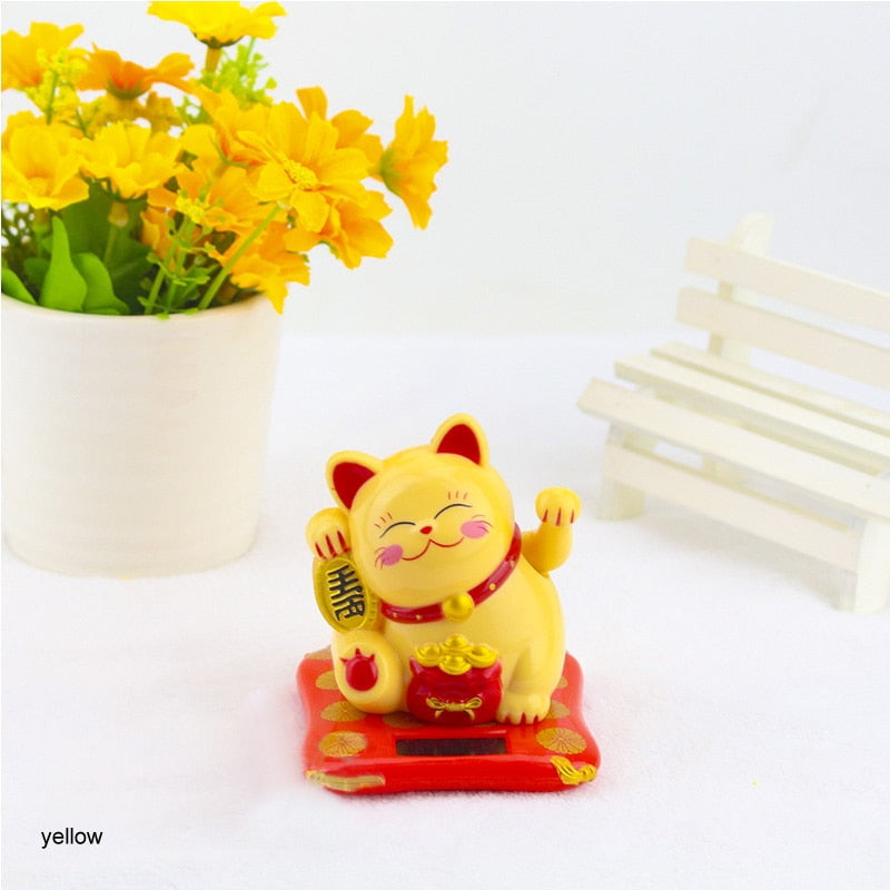 Waving Maneki Neko (Lucky Cat)