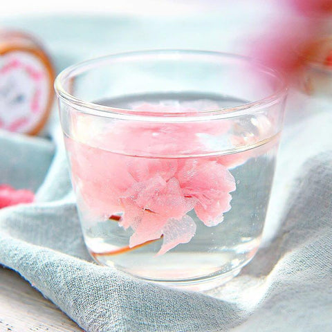 Natürliche getrocknete Sakura